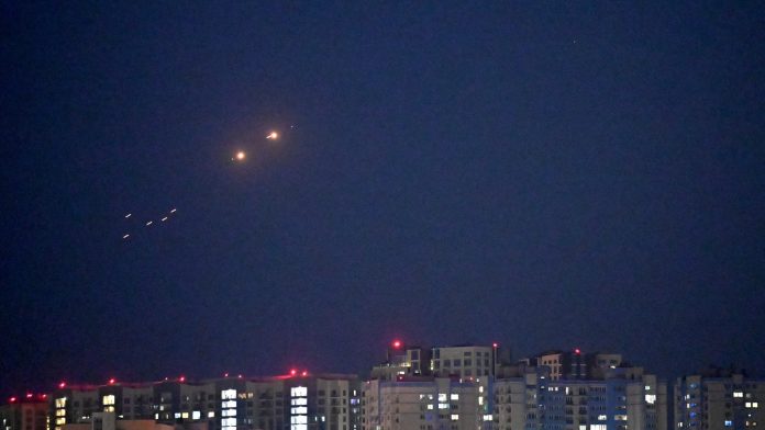 Can the West force Russia to stop its war in Ukraine?