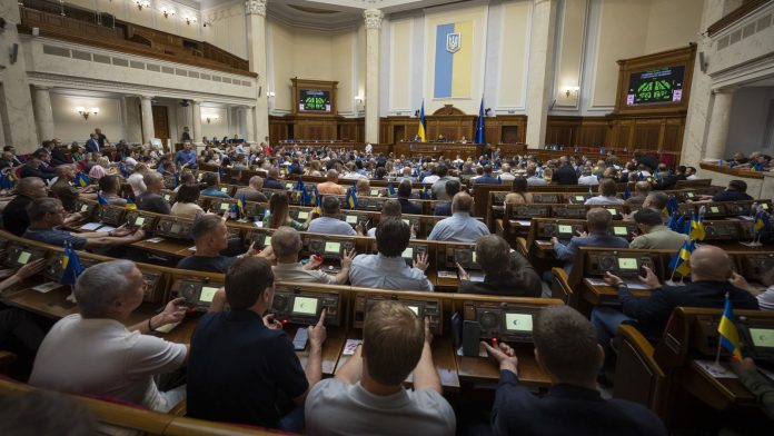 Zelensky defends law on anti-graft agencies