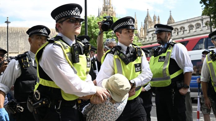 Arrests reach 522 following Palestine protest in London