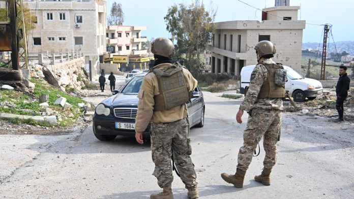 Harris seeks EU support for Lebanon army training mission