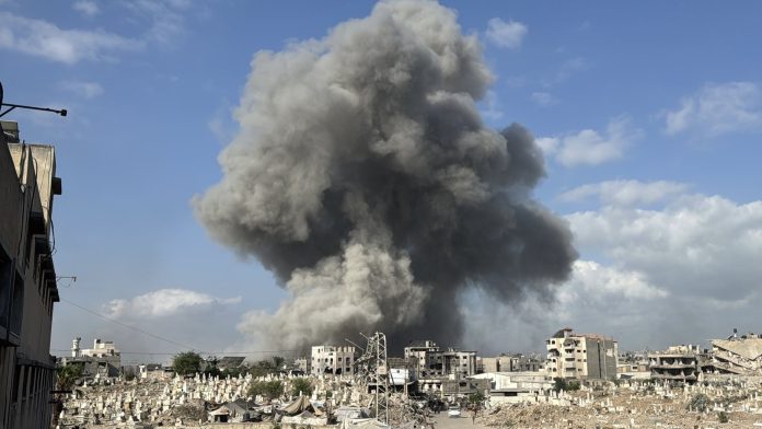 Israeli forces kill 16 as Gaza City attacks continue