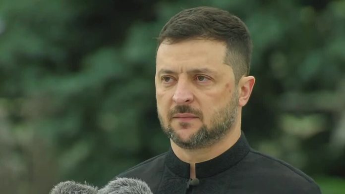 Zelensky Declares: "We Will Never Hand Over Our Land to 'We will not gift our land to occupier', says Zelensky