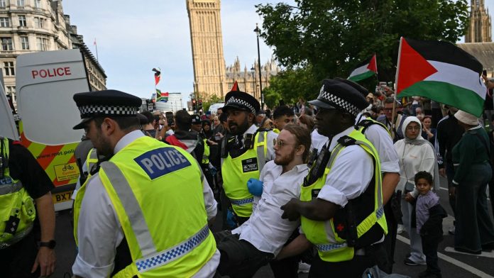 UK police arrest 300 people in Palestine Action protest
