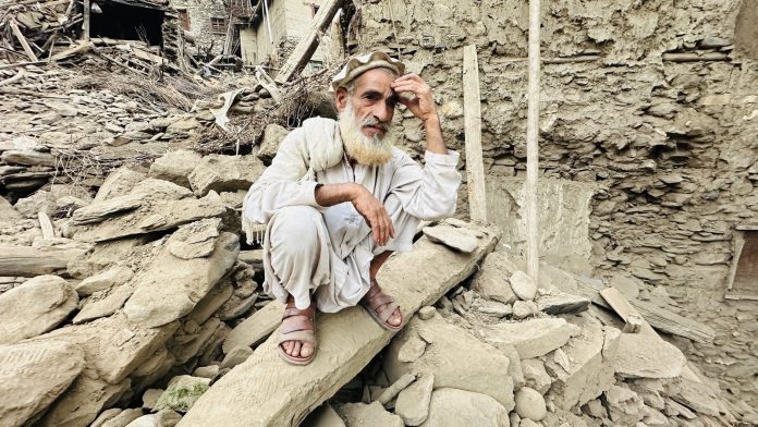 Hope of finding survivors after Afghan quake dwindles