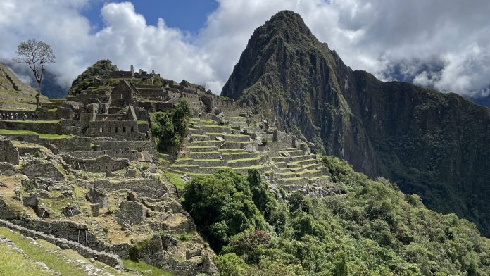 Protest sees Peru evacuate 1,400 people from Machu Picchu
