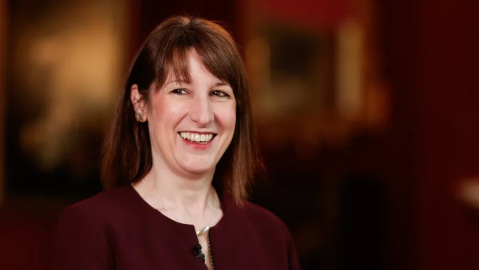 Reeves to announce paid work for unemployed youth in UK