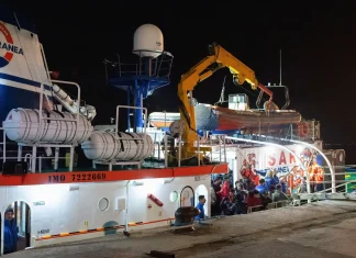 Italian rescue teams accused of facilitating illegal immigration at sea Italian rescuers accused of assisting illegal immigration