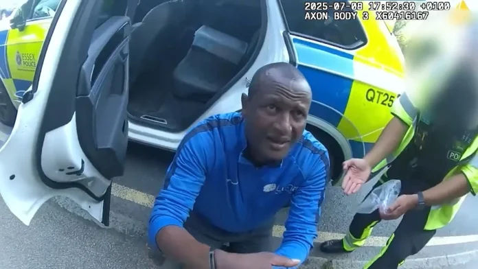 UK Police Re-Arrest Asylum Seeker After Earlier Accidental Release UK police arrest asylum seeker released by mistake