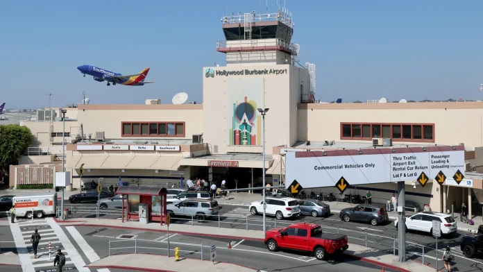 US government shutdown causes flight delays, cancellation