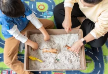 Asbestos scare forces school closures across Australia and New Zealand Asbestos scare shuts schools in Australia, New Zealand