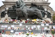 France commemorates a decade since the deadly 2015 Paris attacks France marks 10th anniversary of deadly Paris attacks