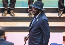 Madaxweynaha South Sudan oo shaqada ka eryay 4 wasiir iyo taliyaha booliska