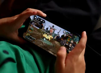 Roblox to mandate age verification for all chat users Roblox to roll out compulsory age checks for chat