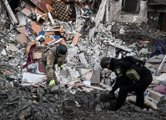 Russian strikes on Ukraine kill six, including two children Two children among six dead in Russian attacks on Ukraine