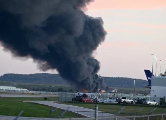 UPS Freight Plane Crash Leaves at Least Seven Dead, Eleven Injured At least 7 dead, 11 injured in UPS cargo plane crash