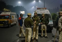 Vehicle explosion in Delhi kills at least eight people At least eight people dead in Delhi car blast