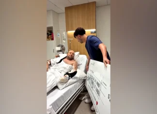 Bondi Good Samaritan Receives €1.4m Raised by Supporters 'Bondi Hero' handed €1.4m collected from fundraising