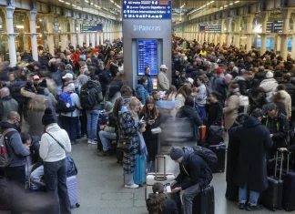 Channel Tunnel services partly resume after significant power outage Some Channel Tunnel services resume after power failure