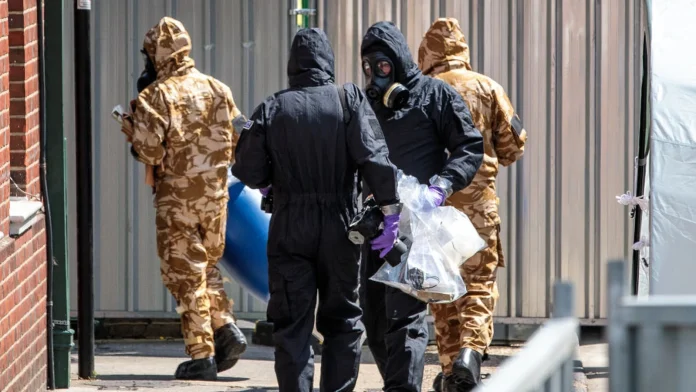 Novichok victim's family criticise public inquiry report