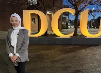 Gazan student torn between hope and fear amid ongoing conflict 'Hope feels dangerous' - mixed emotions for Gazan student