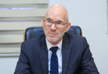 Qaramada Midoobe oo shaqada ka joojisay 680 shaqaale oo Soomaali iyo Ajaanib isugu jirta