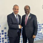 Madaxweyne Xasan oo la kulmay Wasiirka Arrimaha Dibadda Masar