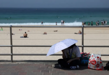 Weerar ka dhacay magaalada Sydney oo lagu beegsaday Yahuud dabaal dag dhiganeysay