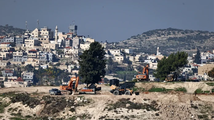 Condemnation of new West Bank settlements wrong - Israel