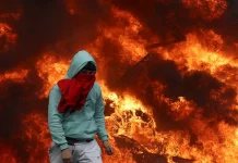 Mercosur treaty signing postponed amid tense clashes and protests Mercosur treaty signing postponed amid tense scenes