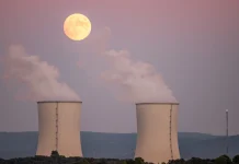 Russia sets sights on establishing a lunar nuclear power plant within a decade Russia plans nuclear power plant on moon within decade