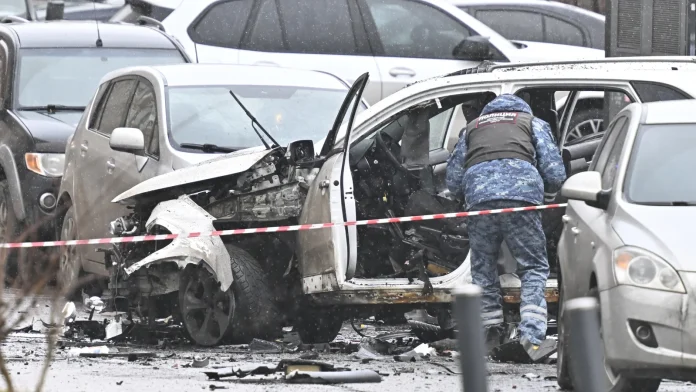 Russian general killed in Moscow car bomb, say officials
