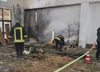 Six killed in deadly mosque explosion in Syria Six dead after mosque explosion in Syria