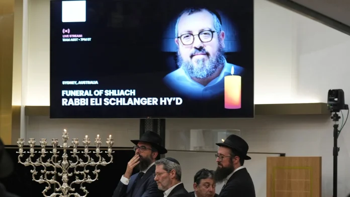 Sydney mourners commemorate rabbis killed in Bondi Beach shooting Sydney mourners remember rabbis killed in Bondi shooting
