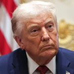 Trump oo ku Dhawaaqay Weeraro Dhulka ah oo lagu Bartilmaameedsanayo Shixnadaha Daroogada ee Venezuela Trump oo ku Dhawaaqay Weeraro Dhulka ah oo lagu Bartilmaameedsanayo Shixnadaha Daroogada ee Venezuela