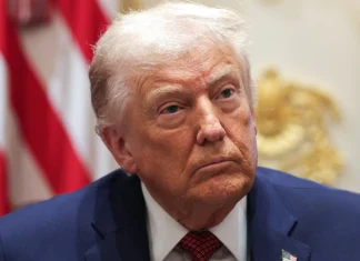 Trump Announces Imminent Ground Raids Targeting Venezuelan Drug Shipments Trump oo ku Dhawaaqay Weeraro Dhulka ah oo lagu Bartilmaameedsanayo Shixnadaha Daroogada ee Venezuela