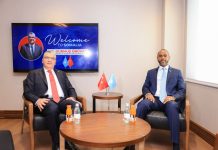 Wasiirka Dekedaha Soomaaliya oo xafiiskiisa ku qaabilay Wafdi ka socday Turkiga