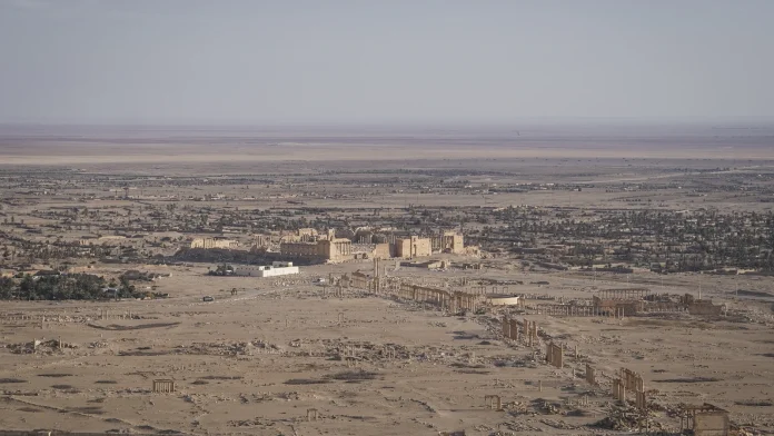 UK, France conduct joint strike on IS site in Syria