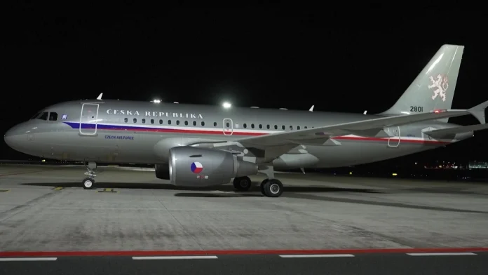 Irish citizen imprisoned in Venezuela arrives in Prague