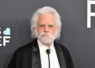 Grateful Dead co-founder Bob Weir passes away at 78 Grateful Dead co-founder Bob Weir dies aged 78