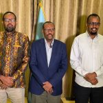 Guddiga Dib U Eegista Dastuurka oo Laba Garab U Kala Jabay