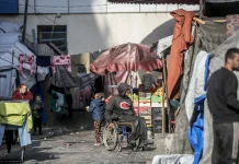 Israel orders families in southern Gaza to evacuate to safer areas Israel orders families in southern Gaza to move