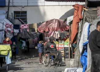 Israel orders families in southern Gaza to evacuate to safer areas Israel orders families in southern Gaza to move