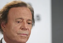 Prosecutors Dismiss Abuse Investigation Into Singer Julio Iglesias Prosecutors drop abuse case against singer Julio Iglesias