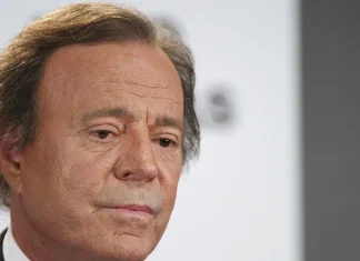 Prosecutors Dismiss Abuse Investigation Into Singer Julio Iglesias Prosecutors drop abuse case against singer Julio Iglesias