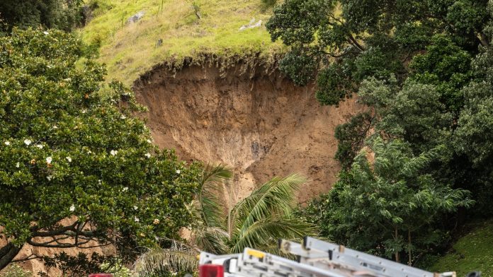 Rescue efforts officially suspended after devastating New Zealand landslide Rescue operations end after New Zealand landslide
