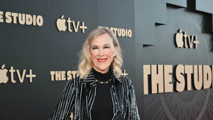 Schitt's Creek star Catherine O'Hara passes away at 71 Schitt's Creek actress Catherine O'Hara dies aged 71