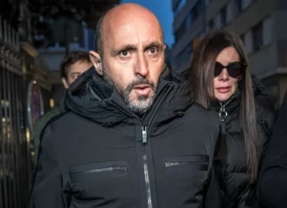 Swiss court extends custody of bar owner following fatal blaze Swiss court keeps bar owner in custody after deadly fire