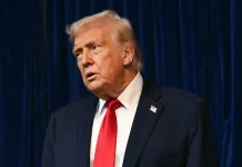 Trump Admits Taking Aspirin in Higher Doses Than Doctors Recommend Trump says he takes more aspirin than doctors recommend