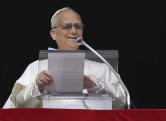 Two popes attend Catholic Jubilee, drawing 33 million pilgrims to Rome 'Two-pope' Catholic Jubilee draws 33m pilgrims to Rome