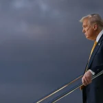 Diyaaradda Air Force One oo siday Madaxweyne Trump oo dib ugu labatay Mareykanka Watch: A rewind of Trump's first year back in office